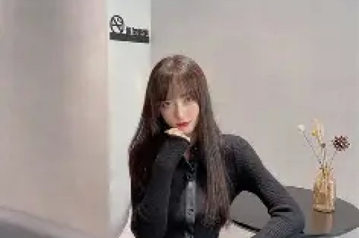 千万粉丝网红晒剃光头视频感动全网