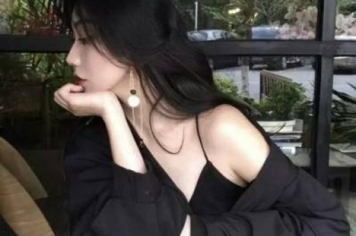 百万网红一条广告提成 500 元掀桌子不干了！