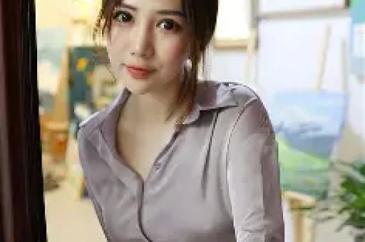 吴佳妮16岁儿子似韩国明星金发高个超帅母子简直像姐弟！